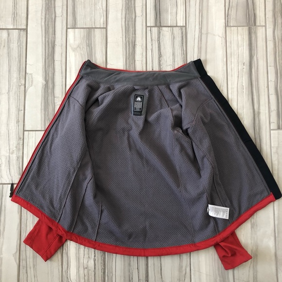 NWOT Nike ACG weatherproof jacket. - Picture 3 of 5